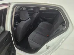 2023 Volkswagen Golf 2.0 TDI Prestige, белый — фото 18