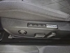 2023 Volkswagen Golf 2.0 TDI Prestige, белый — фото 20