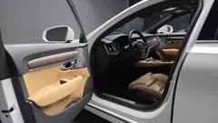 2023 Volvo S90 B6 AWD Ultimate Bright, белый — фото 10