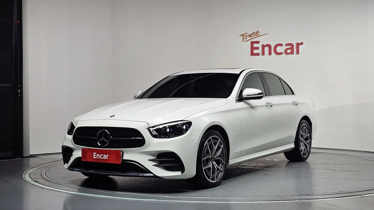2023 Mercedes-Benz E-Class E220d 4MATIC AMG Line
