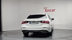2023 Mercedes-Benz E-Class E220d 4MATIC AMG Line — фото 4
