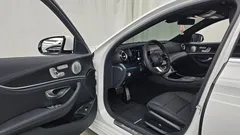 2023 Mercedes-Benz E-Class E220d 4MATIC AMG Line — фото 10