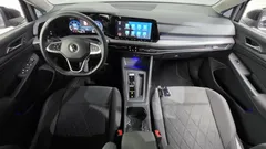 2022 Volkswagen Golf 2.0 TDI Premium — фото 7