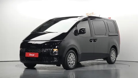 2023 Hyundai Staria Cargo 3-Seater
