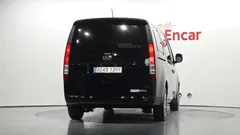 2023 Hyundai Staria Cargo 3-Seater — фото 4