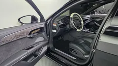 2023 Audi A8 50 TDI Quattro Premium — фото 10