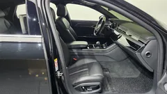 2023 Audi A8 50 TDI Quattro Premium — фото 15