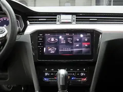 2022 Volkswagen Passat 2.0 TDI Prestige, белый — фото 10