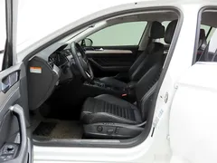 2022 Volkswagen Passat 2.0 TDI Prestige, белый — фото 15