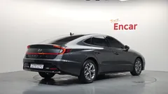 2022 Hyundai Sonata 2.0 — фото 2