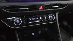 2022 Hyundai Sonata 2.0 — фото 18