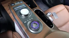 2023 Genesis GV70 2.5T Gasoline AWD, белый — фото 9