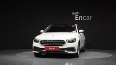 2023 Mercedes-Benz E-Class E450 4MATIC Exclusive, белый — фото 3