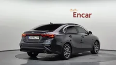 2021 Kia K3 Signature, серый — фото 2