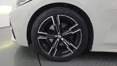 2023 BMW 4-Series 420i M Sport Convertible, белый — фото 5