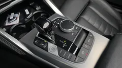 2023 BMW 4-Series 420i M Sport Convertible, белый — фото 9