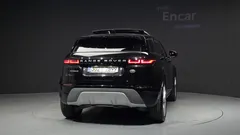 2022 Land Rover Range Rover Evoque P250 SE, чёрный — фото 4