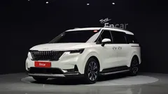 2022 Kia Carnival Diesel 9-Seater Signature — фото 1