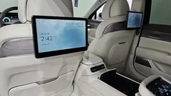 2023 Genesis G90 Gasoline 3.5 Turbo e-S/C AWD LWB — фото 17