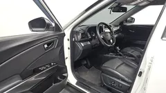 2022 SsangYong Tivoli Gasoline 1.5 2WD — фото 10