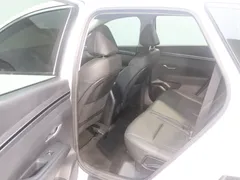 2023 Hyundai Tucson Diesel 2.0 2WD, белый — фото 10