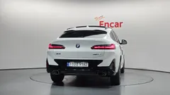 2023 BMW X4 xDrive20i M Sport, белый — фото 4