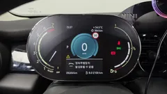 2024 Mini Cooper 클래식 플러스, красный — фото 8