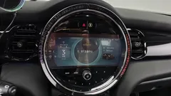 2024 Mini Cooper 클래식 플러스, красный — фото 14