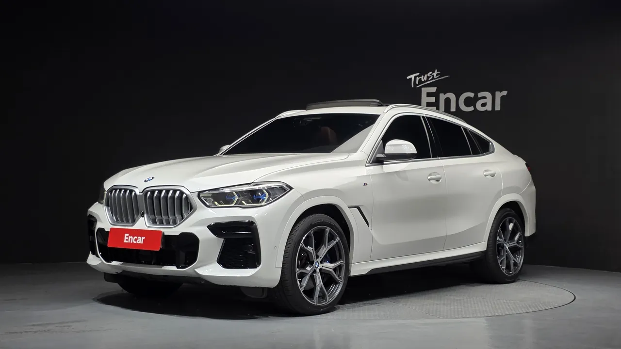 2022 BMW X6 xDrive30d M Sport