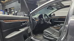 2022 Honda CR-V 2.0 Hybrid Touring 4WD — фото 10