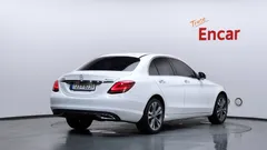 2021 Mercedes-Benz C-Class C220 d 4MATIC, белый — фото 2