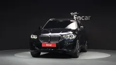 2022 BMW X5 xDrive 45e M Sport, чёрный — фото 3