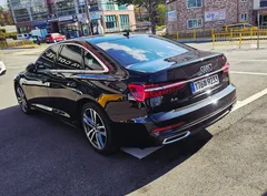 2023 Audi A6 45 TFSI Quattro Premium — фото 2