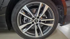 2023 Audi A6 45 TFSI Quattro Premium — фото 5