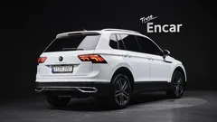 2022 Volkswagen Tiguan 2.0 TDI Prestige — фото 2
