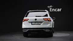 2022 Volkswagen Tiguan 2.0 TDI Prestige — фото 4