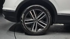 2022 Volkswagen Tiguan 2.0 TDI Prestige — фото 5
