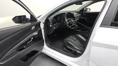 2022 Hyundai AVANTE Modern, белый — фото 10
