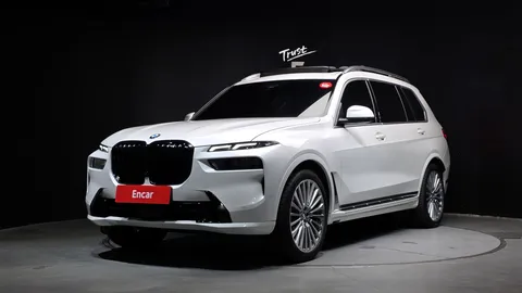 2024 BMW X7 xDrive 40i Design Pure Excellence 6-Seater