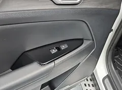2023 Kia Sportage LPG 2.0 2WD — фото 17
