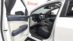 2022 Kia Sportage Signature Gravity 4WD, белый — фото 10