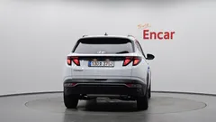 2023 Hyundai Tucson Premium 2WD, белый — фото 4