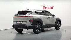 2023 Hyundai Kona Gasoline 1.6 Turbo 2WD, серый — фото 2