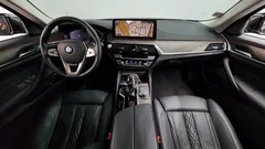 2022 BMW 5-Series 530i Luxury — фото 7