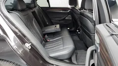 2022 BMW 5-Series 530i Luxury — фото 11