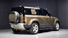 2022 Land Rover Defender 110 D250 SE, коричневый — фото 2