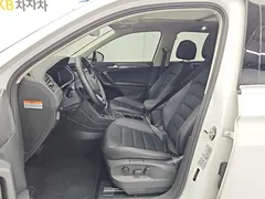 2023 Volkswagen Tiguan 2.0 TDI Prestige — фото 9