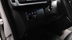 2023 Hyundai Staria 4WD Tourer 9-Seater — фото 19