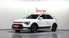 2024 Kia Niro Prestige — фото 1