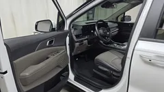 2024 Kia Canival Diesel 9-Seater Prestige, белый — фото 10